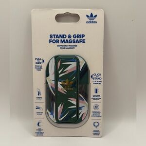 Adidas Stand and Grip for MagSafe Phones Vertical Horizontal Stand Magnetic New